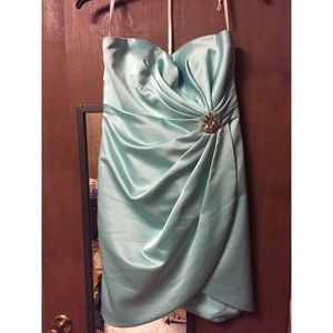 Mint homecoming dress with built-in bra